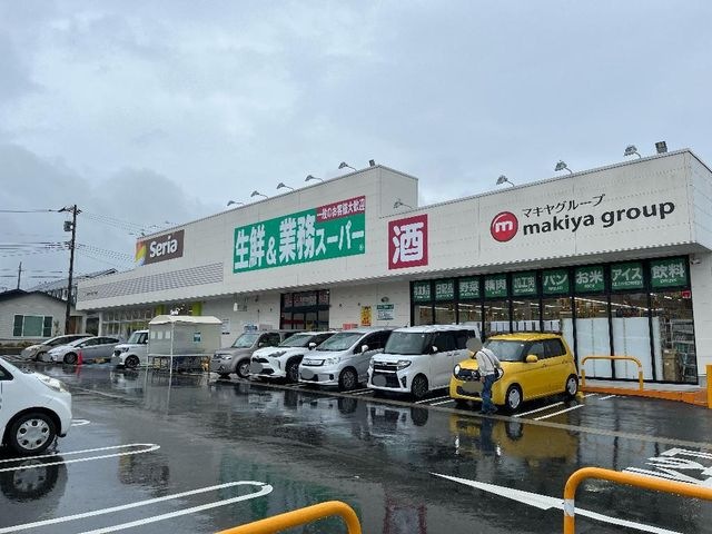 Seriaエンブルタウン函南店