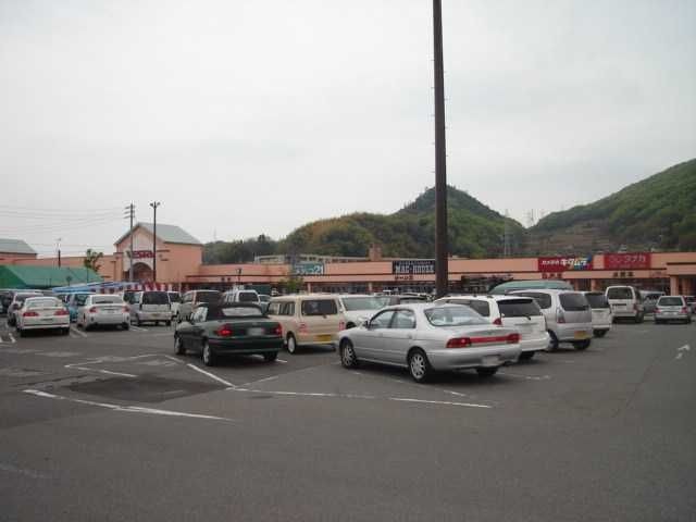 フジ竹原店