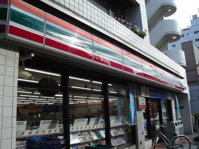 写真：セブンイレブン横浜南太田店