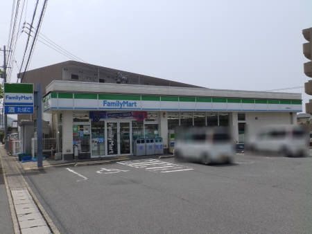 ファミリーマート鳥取国府店