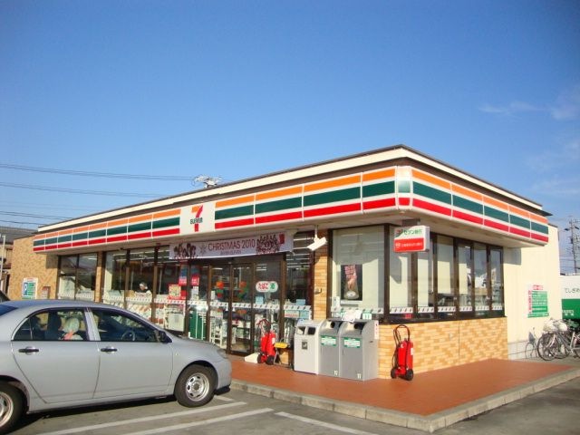 写真：セブンイレブン愛西北一色町店