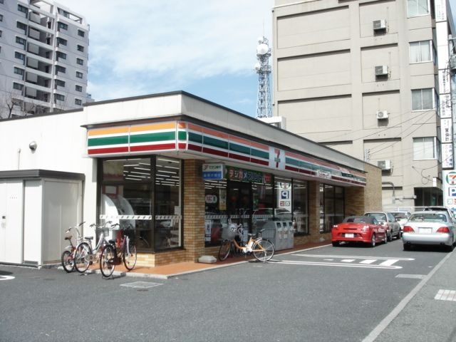 セブンイレブン厚木水引店