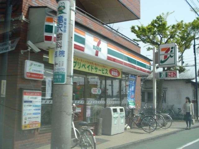 写真：セブンイレブン拝島駅南口店