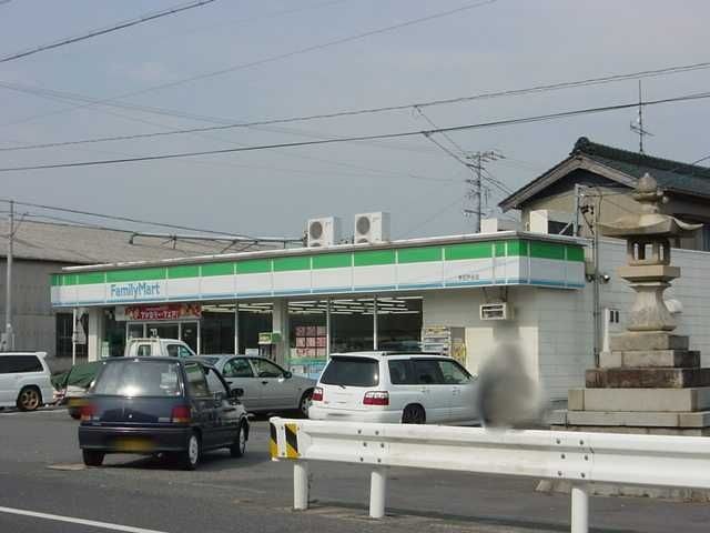 ファミリーマート幸田芦谷店