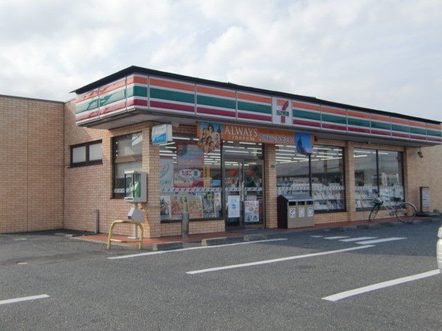 セブンイレブン小倉くさみ店