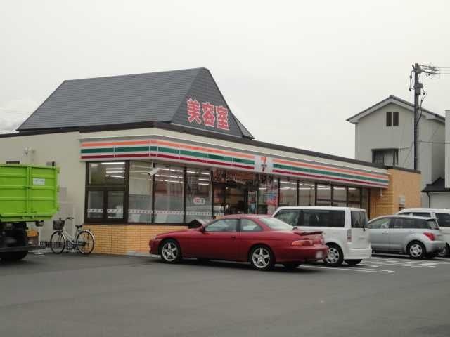 写真:セブンイレブン四日市十七軒町店
