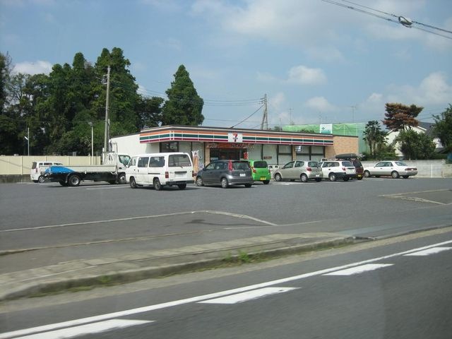 セブンイレブン土浦中高津店