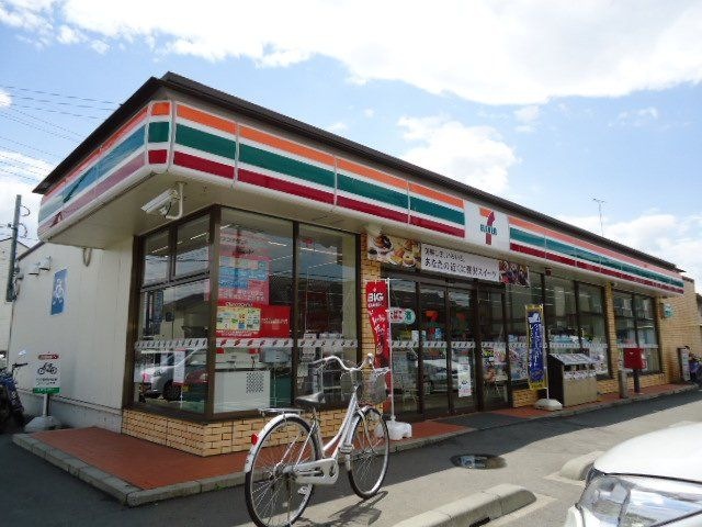 写真：セブンイレブン太田高校西店