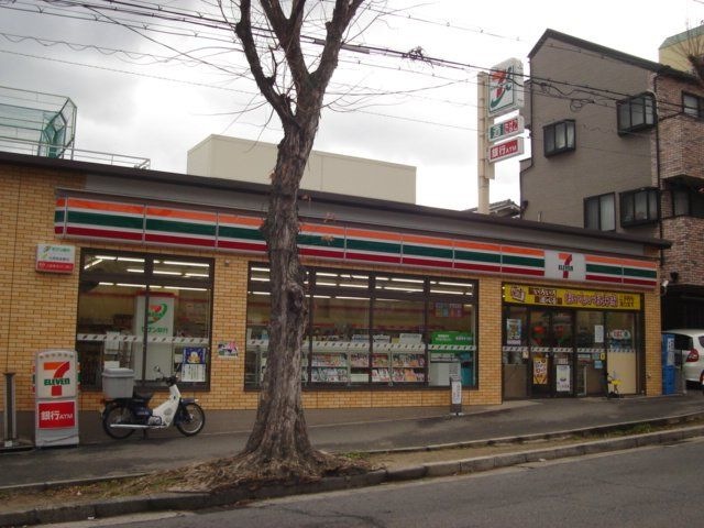 写真：セブンイレブン神戸灘楠丘町6丁目店
