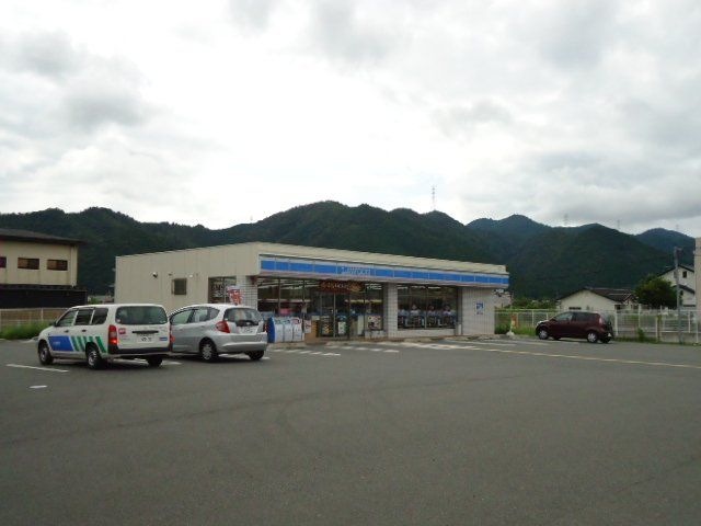 ローソン篠山インター店