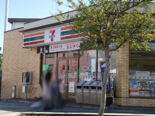 写真：セブンイレブン佐野駅前店