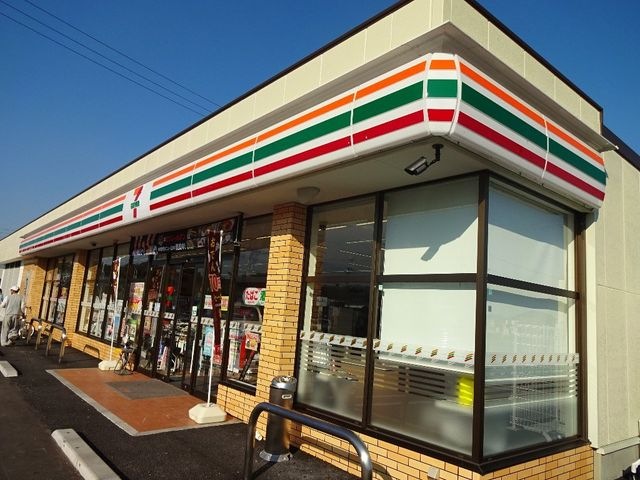 セブンイレブン穂波小正店