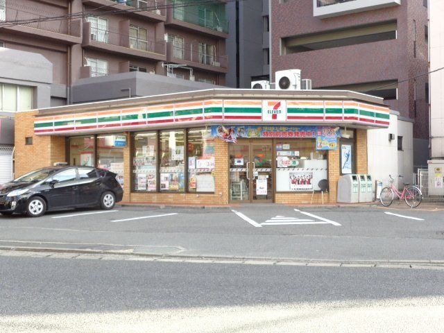 セブンイレブン博多薬院店