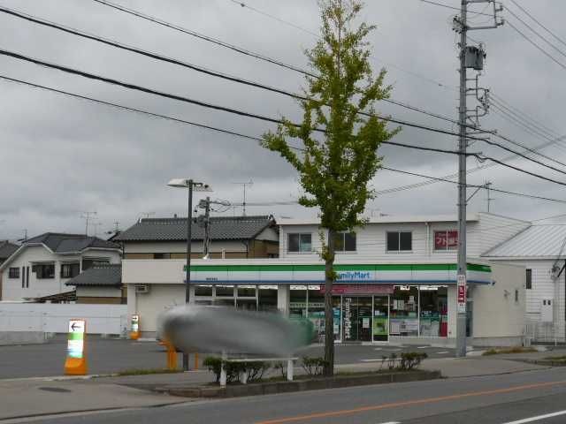 ファミリーマート岡崎牧御堂店