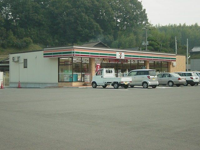 セブンイレブン倉敷市立短大前店