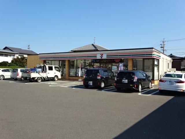 写真：セブンイレブン鈴鹿長太旭町5丁目店