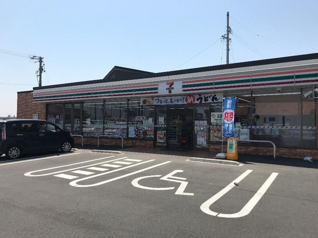 写真：セブンイレブン鈴鹿北玉垣町店