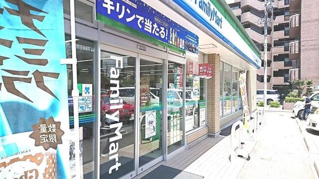 写真:ファミリーマート瑞穂本願寺二丁目店