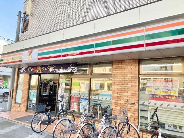 写真：セブンイレブン大阪東加賀屋1丁目店