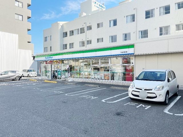 ファミリーマート高知土居町店