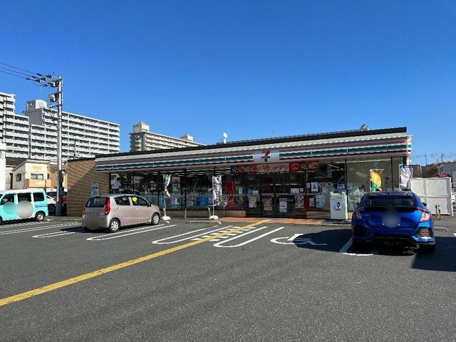 セブンイレブン高知稲荷町店