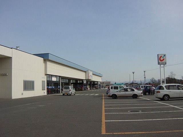写真:カワチ薬品大槻店