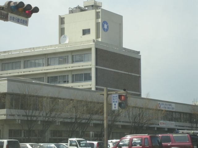 丸亀市役所
