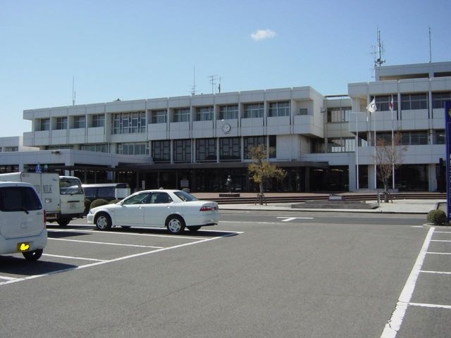 写真：桑名市長島町総合支所