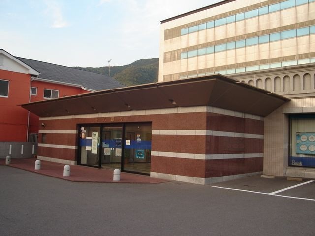 十八銀行東長崎支店