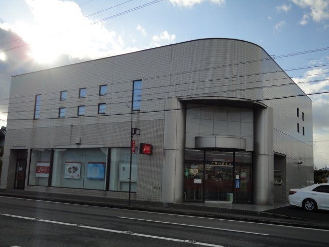 十六銀行鶉支店