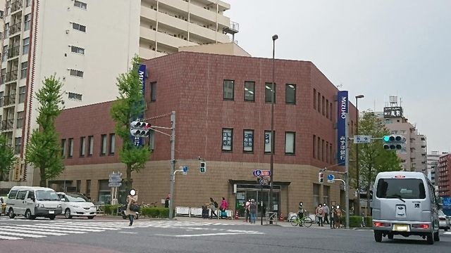 みずほ銀行浅草支店