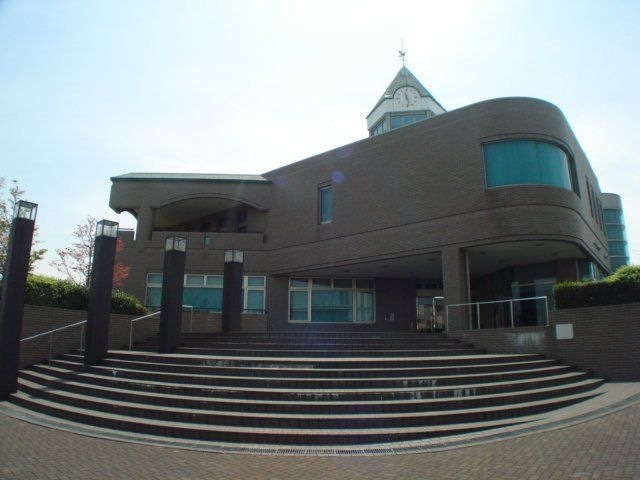 写真：長久手市中央図書館