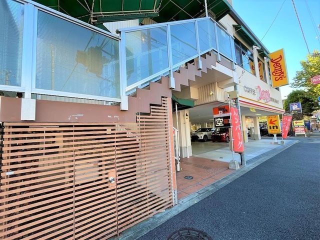 写真：デニーズ前里町店