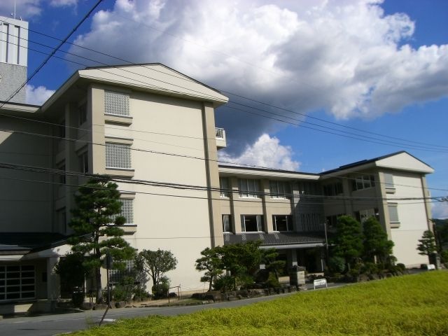 飯田市立緑ケ丘中学校
