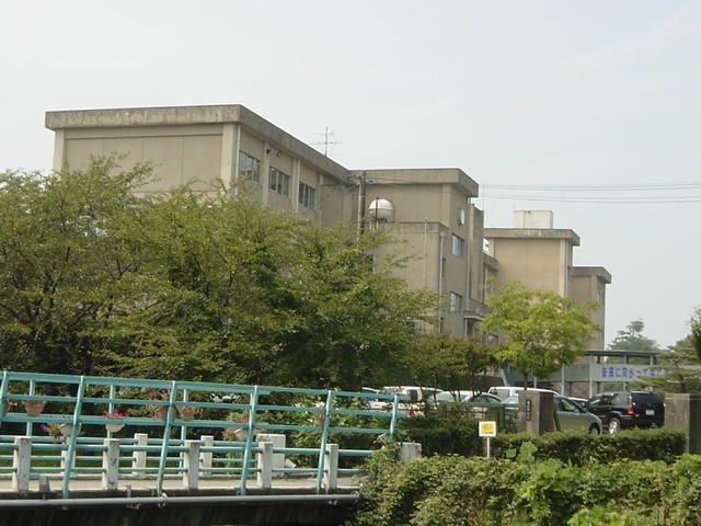 犬山市立犬山中学校