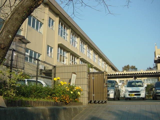 熊本市立楠小学校