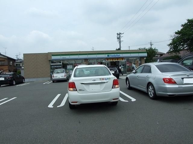 ファミリーマート一宮若年北店