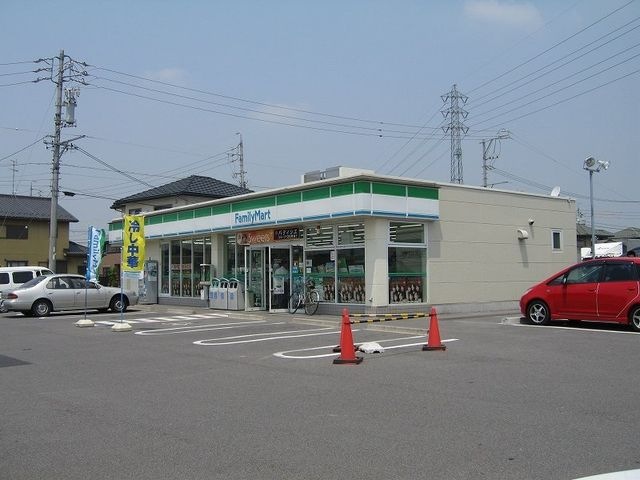 写真:ファミリーマート一宮伝法寺店