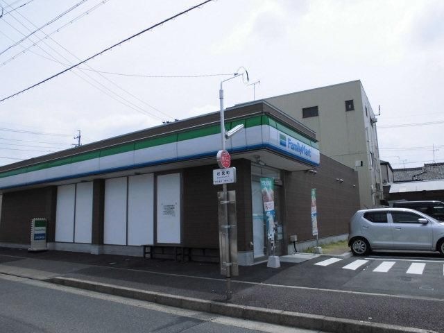 ファミリーマート杉村一丁目店