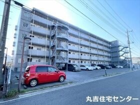 グランシャリオ千間台の外観