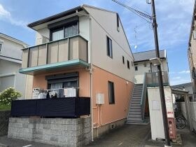 安井ハイツの外観
