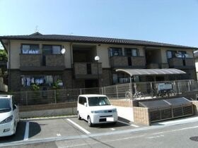 プランドール セレナ A棟の外観