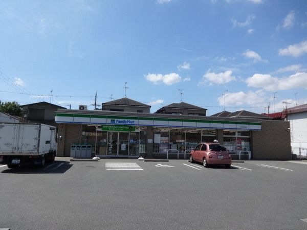 ファミリーマート河内長野錦町店