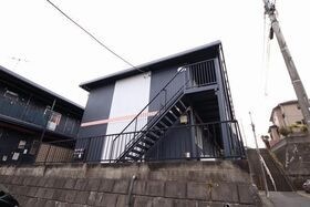 小金原ハイム1号棟の外観