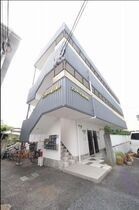 エステート北小金B棟の外観