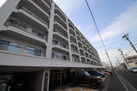 シャンボール新松戸の外観
