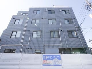 写真:ベターアール台原の外観