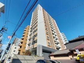 アーバンプラザ立町の外観