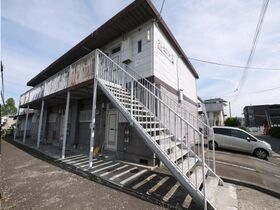 クレセントA棟の外観