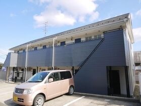 パレス青山の外観